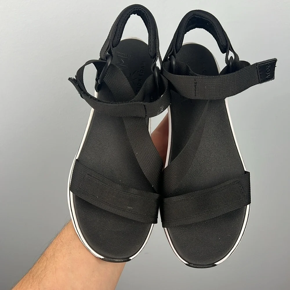 Atom AT104 by Fluchos women’s fusion foam size 41 adjustable platform sandals